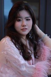 -艾米丽婚纱礼服