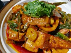 -伊带伊路新疆美食府(呼家楼店)