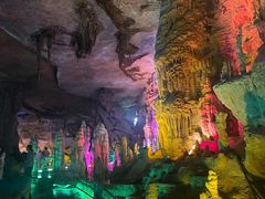 -泰安地下龙宫景区