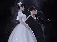 -经典婚纱摄影美学馆·私人定制