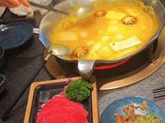 -湊湊火锅·茶憩(打浦桥日月光店)