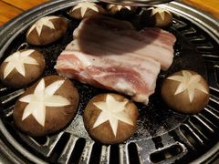 -唯成•韩国炭火烤肉 유성고기