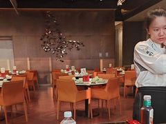 -蝴蝶里·粤菜·点心(滨江龙湖店)