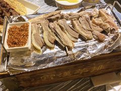 -霄汉牛三鲜湖北砂锅菜(万松园2店)