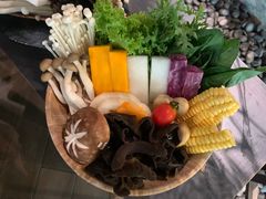 -湊湊火锅·茶憩(东城万达店)
