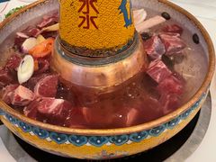 -毛辣果·贵州红酸汤牛肉火锅(西单店)