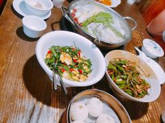-醉美东江·三文鱼·烧鸡公