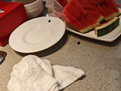 -海底捞火锅(新松江路生日主题店)
