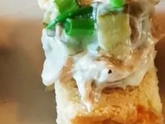 辣味鸭腿肉酸黄瓜三明治-PIZZA BIANCA(民园店)