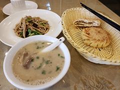 -三义和酒楼(广渠门店)