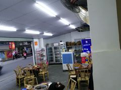 -咏勝锑锅麻辣烫(净居寺路总店)
