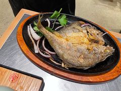 -潮界(LU·ONE凯德晶萃广场店)