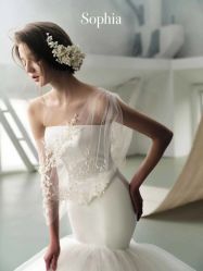点击看大图 -Renee芮亦婚纱