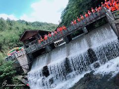 -安吉龙王山峡谷漂流
