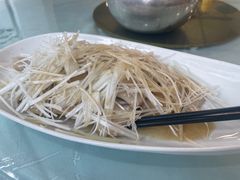 -品香菜馆(旗峰路中侨大厦店)