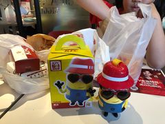 -肯德基(中纬店)