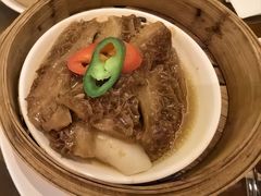 -广州中心皇冠假日酒店·百粤楼