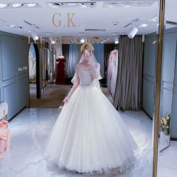 点击看大图 -GRACE KELLY婚纱与礼服(北京店)