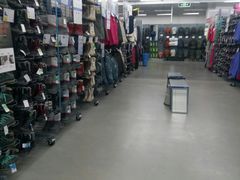 -迪卡侬(观山店)