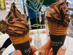 软巧克力冰淇淋蛋筒-GODIVA(王府井apm店)