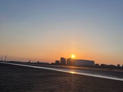 -南汇新城海滩
