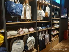 -九木杂物社(恒隆广场店)
