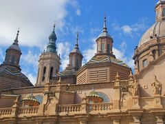 -皮拉尔圣母圣殿主教座堂