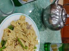 -鹤乡东北菜(崮山路店)