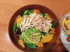 牛油果鸡胸肉沙拉-农畉LONFOOD(万象天地店)