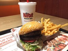 -The Habit Burger Grill 哈比特汉堡(复兴soho店)