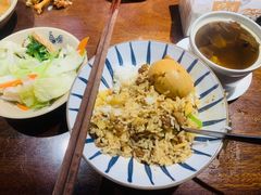 -红猪卤肉饭(大西洋美食城店)