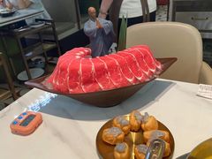 -洪氏嗨捞·广东猪肚鸡·椰子鸡火锅(西咸万象城店)