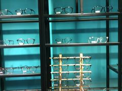 -Trend1881视光·蔡司视觉(领展广场店)