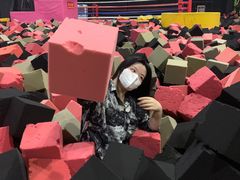 -嘿哟动霸CHUA·新潮玩运动娱乐中心·蹦床滑冰团建乐园