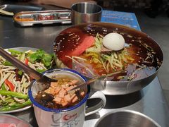 -马路牙子烧烤音乐酒馆(望京店)
