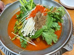 -喇喇排骨火锅·传统韩式脊骨汤(望京西园总店)