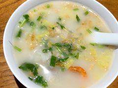 晚粳米海鲜泡饭-苏小柳手工点心(人民广场分院)