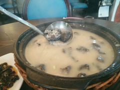 -粥王府 老广传家菜(东关街店)