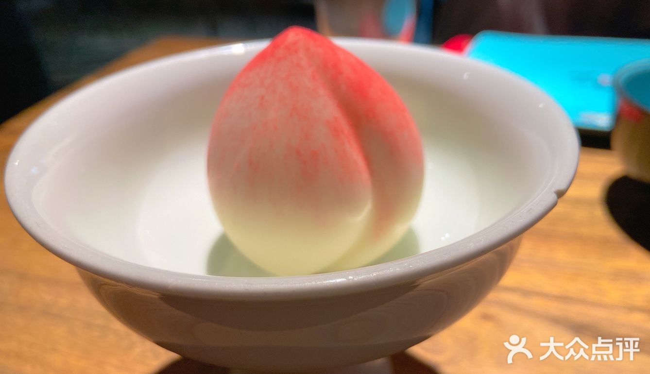 于是就带她来了我吃过好几次的局气。没点烤鸭