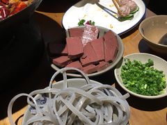 -白乐天毛肚火锅馆(解放碑店)