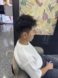 -藤野造型烫染接发