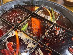 -正南齊北重庆老火锅(光华村直营店)
