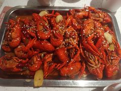 -三人行骨头王火锅(长寿店)