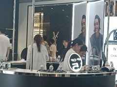 -Chanel(德基广场店)