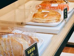 -韩国利尔面包(桂林路店)