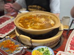 -沙胆彪炭炉牛杂煲(上海日月光广场店)