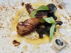 -Mark&Mars Restaurant