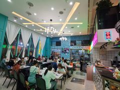 大堂-东鑫记港式茶餐厅(南京东路店)