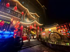 -老滇山寨•云南特色菜•地方菜•民族风情歌舞表演(金碧店)