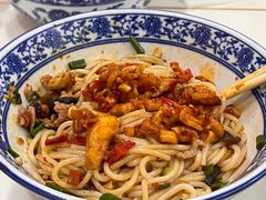 素三鲜拌粉-湖南常德牛肉米粉(十梓街店)